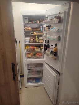 Chladnička s mrazničkou Whirlpool - 4