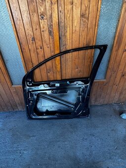 VW Golf VI 6 2008-2012 pravé predné dvere - 4