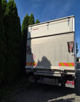 Predám Iveco Daily 7,2 t skriňová dodávka - 4