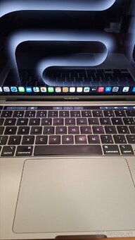 MacBook pro M1 - 4