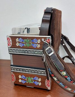 Heligonka Karntnerland, ladenie ADG - 4