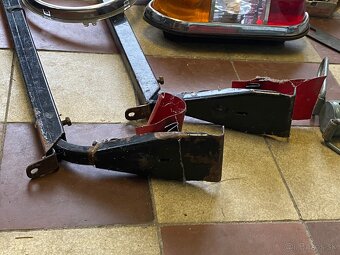 Mix veci Skoda od 1202 - 4