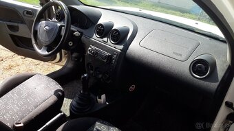 FORD FIESTA 1,4 TDCI - Svetlo zadné facelift - 4