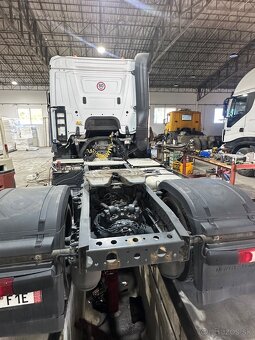 Predam Mercedes Actros 1843 - 4
