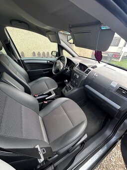 Opel zafira 7miestna/2006 - 4