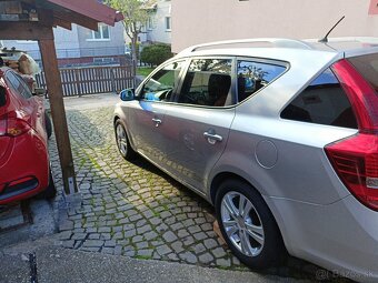 kia ceed sw - 4
