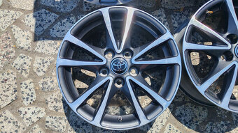 5x114,3 R16 --- TOYOTA AVENSIS - 4
