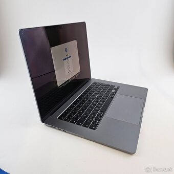 Apple MacBook Air 15 - 8GB 256GB (2023) - 4