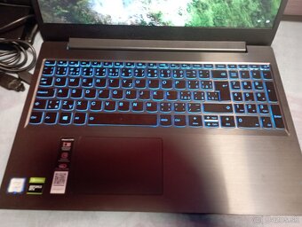 Lenovo - 4