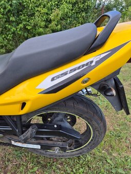 Suzuki GS500F - 4