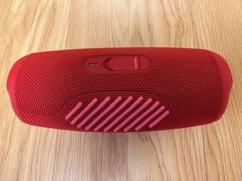 Reproduktor JBL charge 5 červený - 4