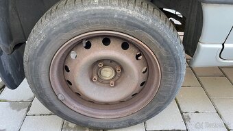 Zimné pneu 185/65 R15 na plechových diskoch 4x108 - 4