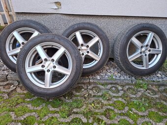 Zimné pneumatiky 205/60 r16 - 4