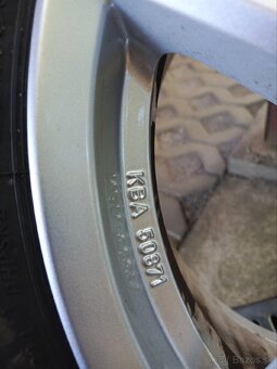 Rial elektróny VAG, Mercedes - 4