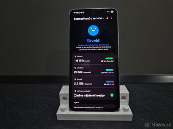 Samsung Galaxy S22 White - 256GB - 4