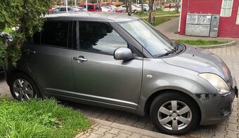 Suzuki Swift - 4