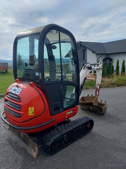 Jcb 8018 - 4