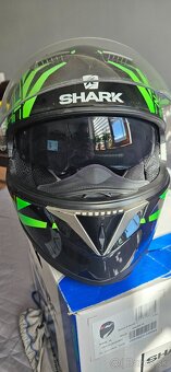 Predám prilbu shark s 900 - 4