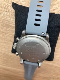 titanove hodinky OMP v limitovanej edicii - 4