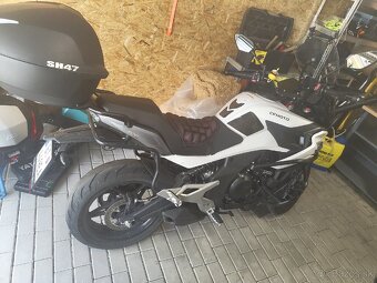 Cf moto mt700 - 4