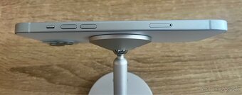 predám iPhone 15 plus 128 GB modrý - 4