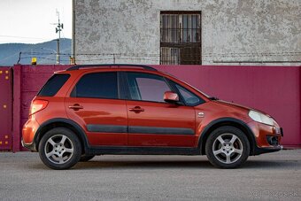 Suzuki SX4 - 4