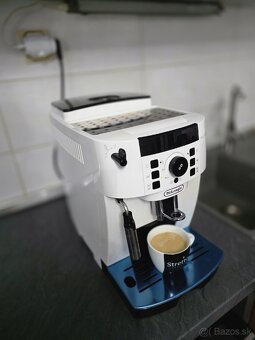 Kavovar Delonghi - 4