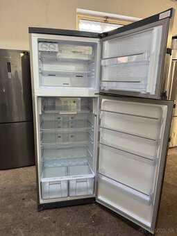 Chladnička HotPointAriston - 4