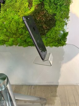 Apple iPhone 8 Plus 64gb Space Gray - 4