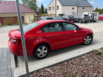 Škoda OCTAVIA 1.6 Tdi - 4