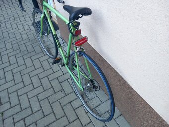 Predám cestný Favorit bycikel - 4