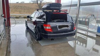 Mercedes C - 4