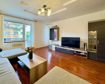 Na Predaj 2-izbový byt balkón + loggia - 4