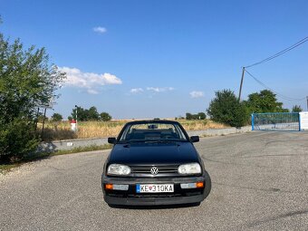 Volkswagen Golf Cabrio (kožená strecha) - 4