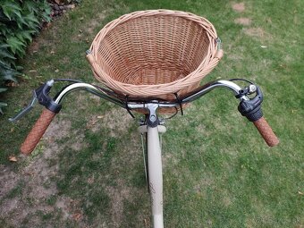 Predám mestský retro bicykel Goetze s prúteným košíkom - 4