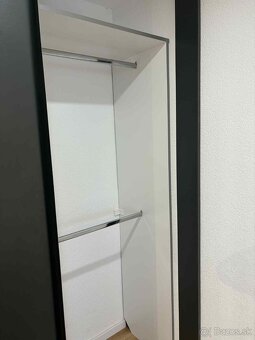 Rolldoor skriňa na mieru - 4
