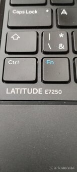 Dell Latitude E7250 - 4