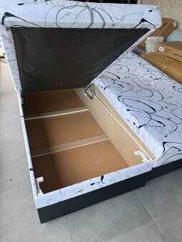 Darujem posteľ 180x200 - 4