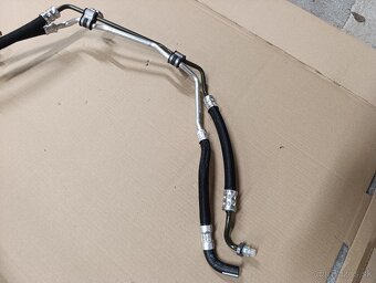 Potrubie posilňovača riadenia Dacia Duster I - 4