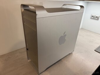 Apple Mac Pro 5,1 | Snow Leopard 10.6.8 (zberateľský) | 16 G - 4