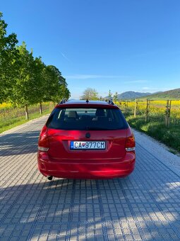 Volkswagen Golf 6 Combi - 1.6 TDI , 77kw - 4