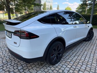 TESLA MODEL X PLAID 2026 - 4