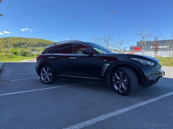 Infiniti FX30Ds - 4
