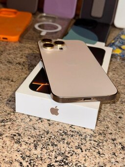 Predám iPhone 16 Pro Max 512 GB v perfektnom stave 📱 - 4