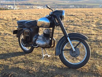 ČZ 250 - 4