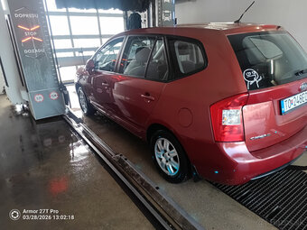 KIA CARENAS 2,0crdi 103kw - 4