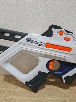 Hasbro Nerf Laser Ops Pro Deltaburst bláster
- 4