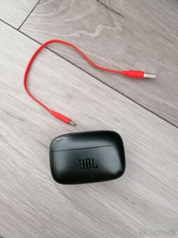Sluchadla JBL - 4