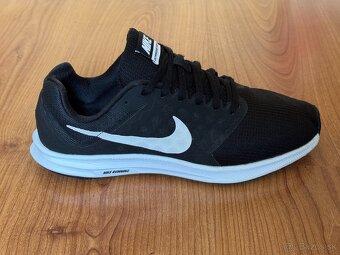 Tenisky Nike, veľkosť 42 - 4