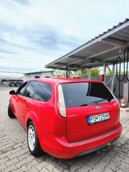 Ford Focus 1.6CDTI 80kw 2009 - 4